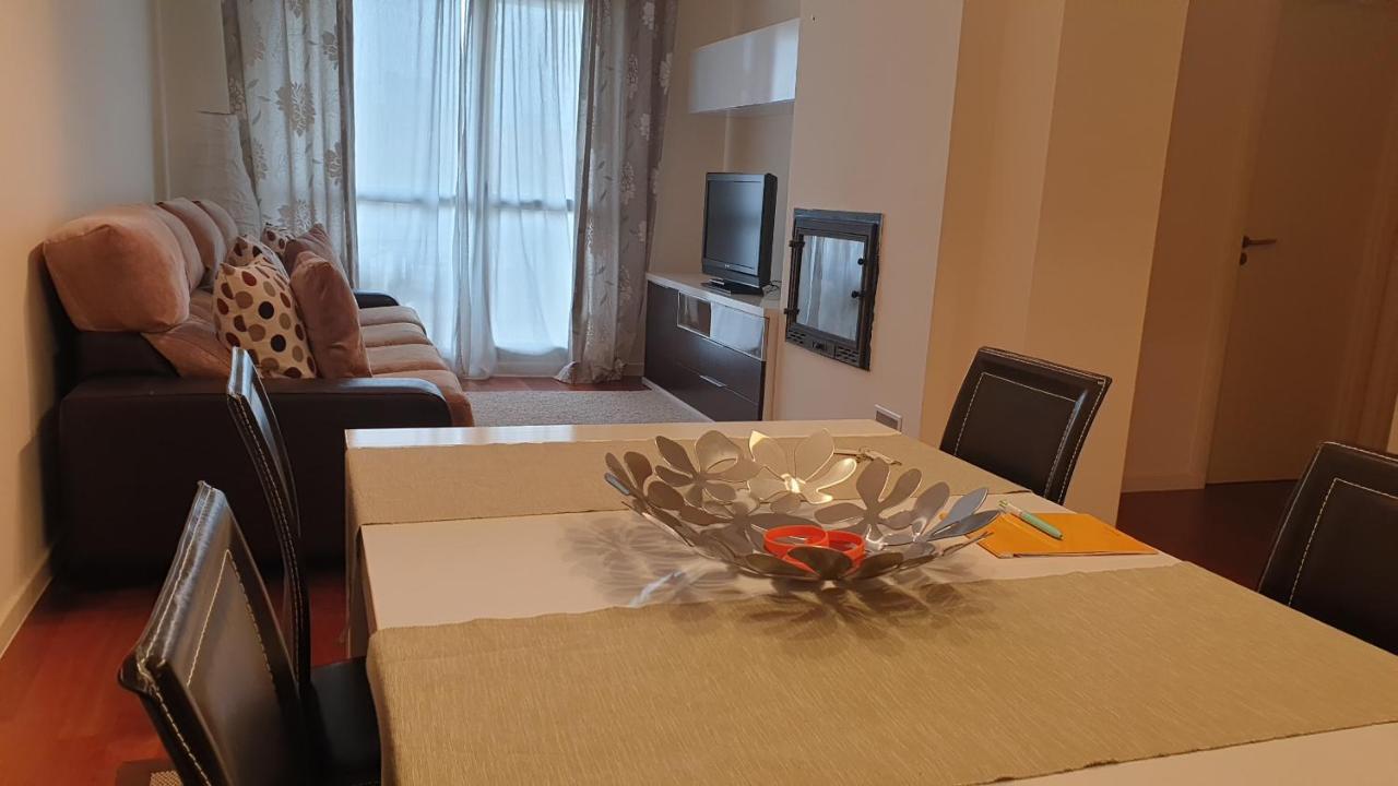 Acogedor Apartamento En Las Margas Sabinanigo Ngoại thất bức ảnh