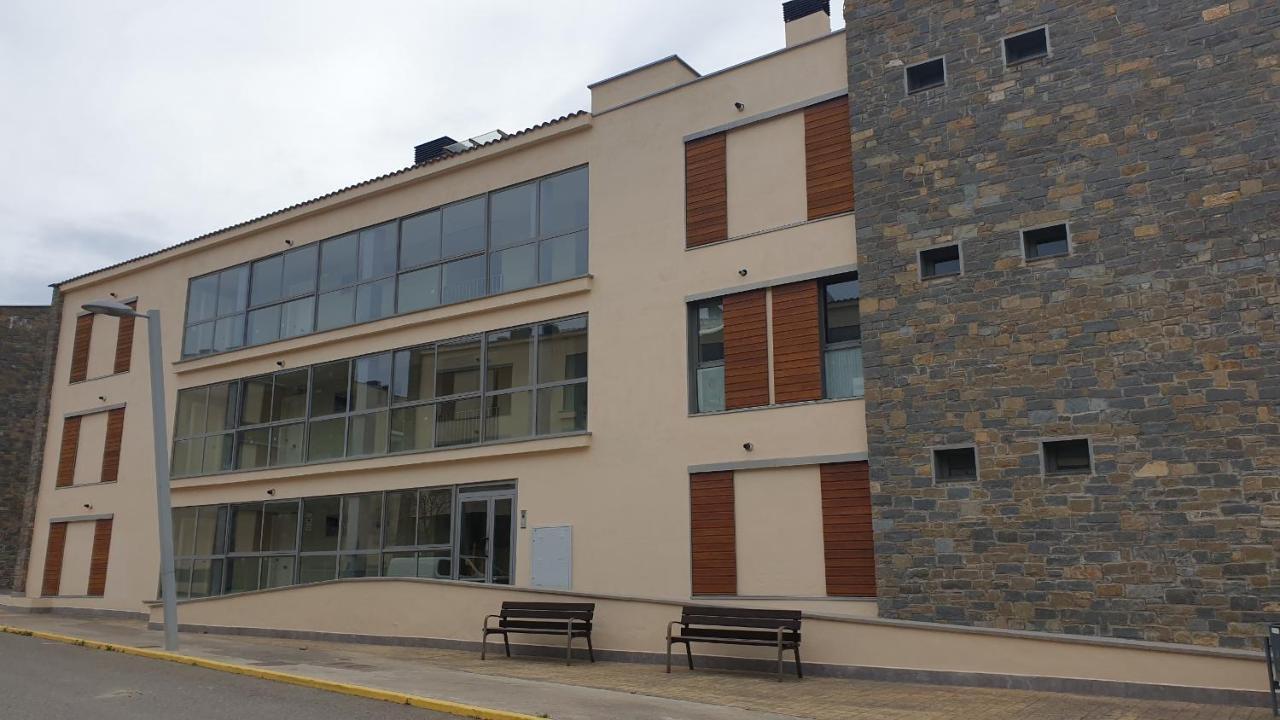 Acogedor Apartamento En Las Margas Sabinanigo Ngoại thất bức ảnh